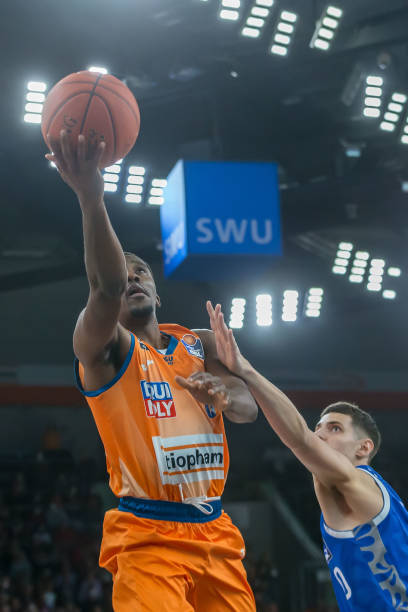 通过剖析这 通过剖析这