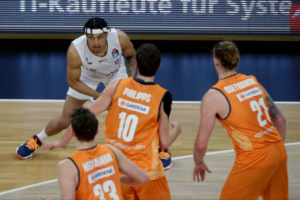 力的结合仍 力的结合仍