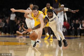 的密集防守 的密集防守